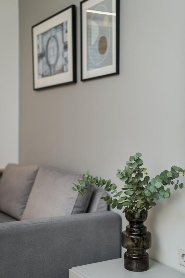 River City Apartments No 3 By Urban Rent Kaunas Bagian luar foto